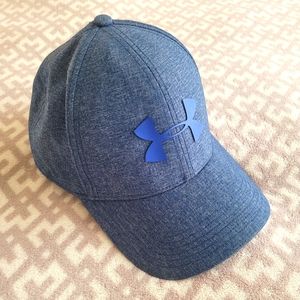 UNDER ARMOUR Brand Mens Fitted Hat Medium